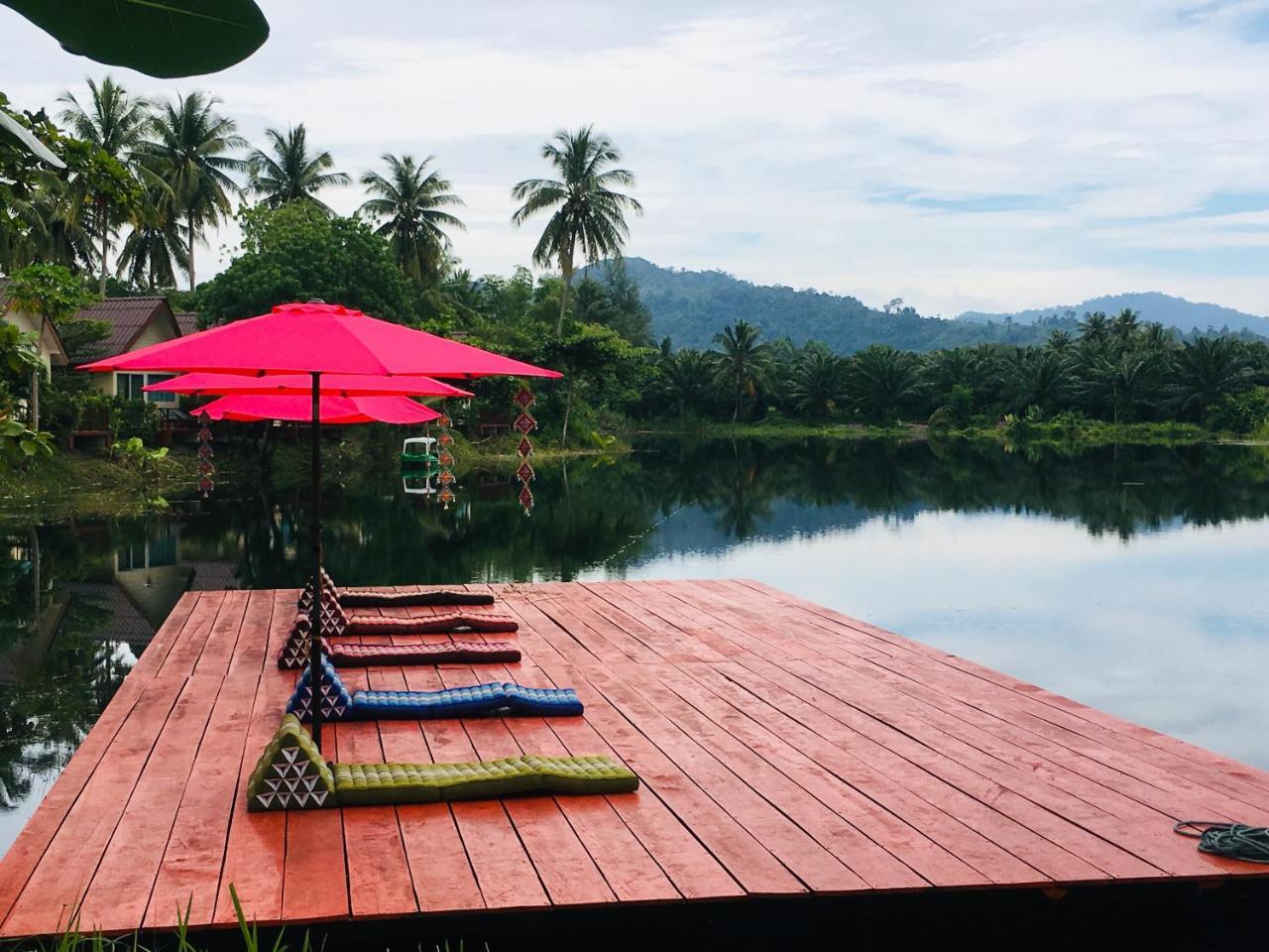 Готель Khao Lak Golden Coconut Екстер'єр фото